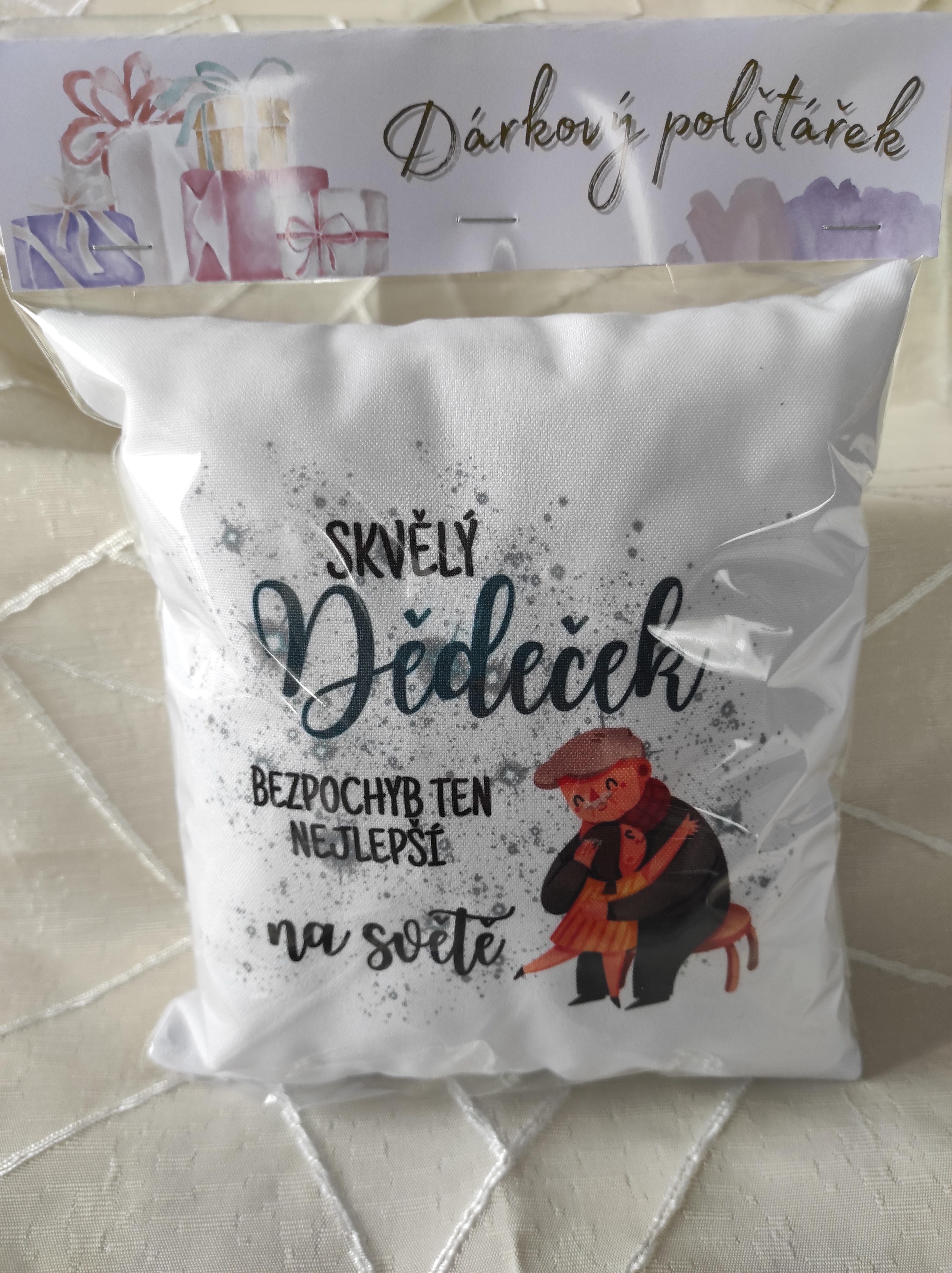 Dárkový polštářek Dědeček